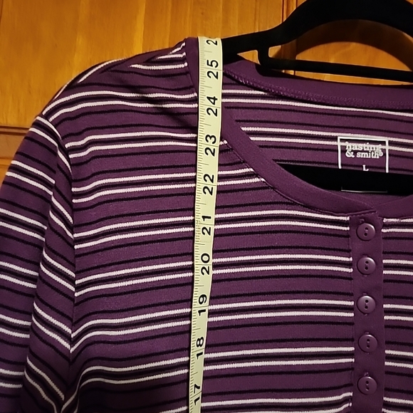hasting & smith 1/3 button long sleeve tagless top size large - NWT - Picture 5 of 9